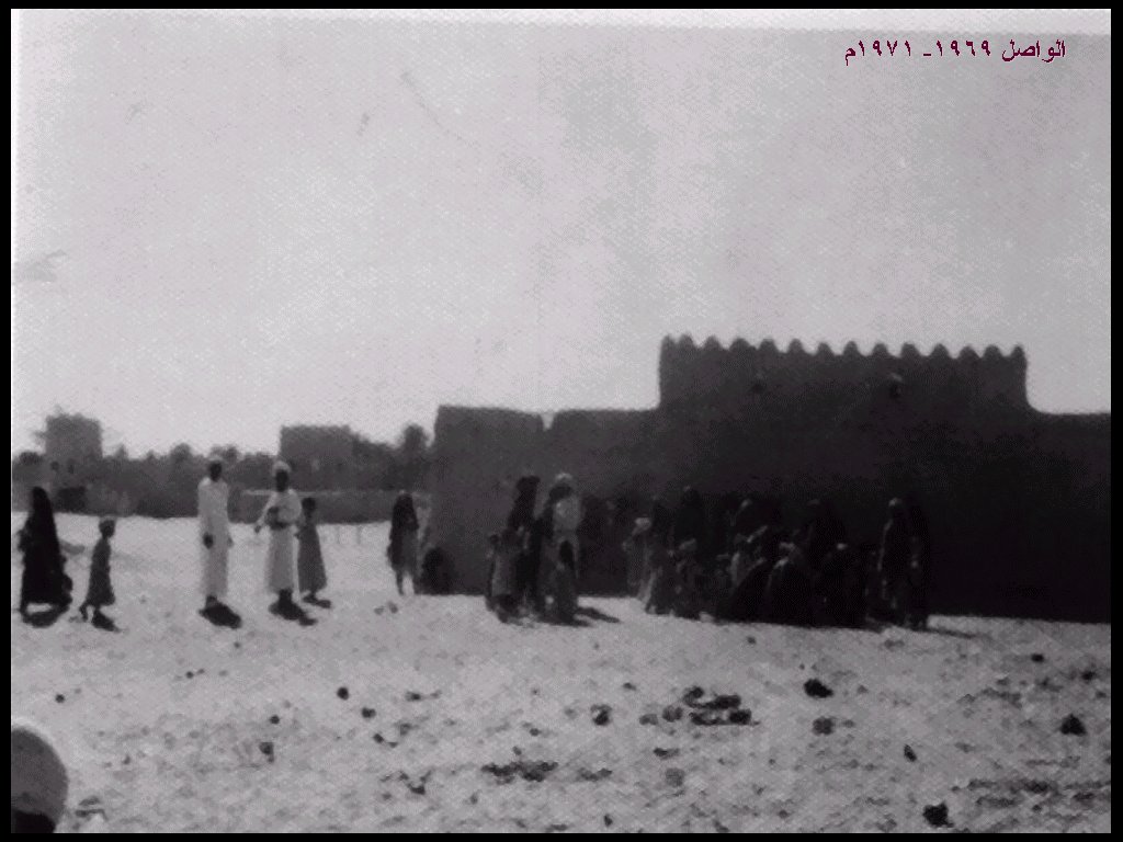 مشهد قديم من حصون بدية