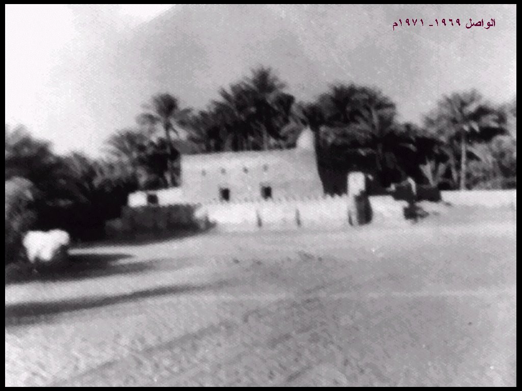 مشهد قديم من حصون بدية