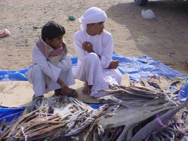 سوق الاربعاء